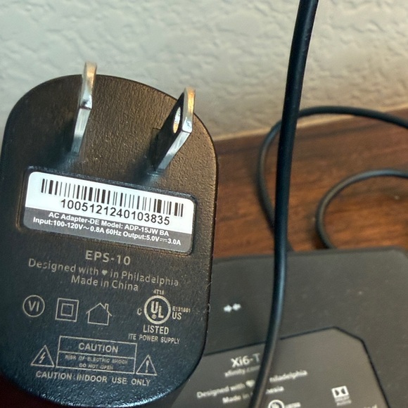 Xfinity Xi6-T Media Streamer - Picture 3 of 4